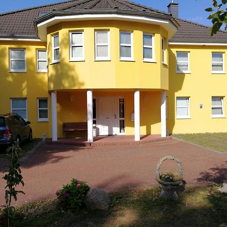 Felixanum Hotel & Galerie Isernhagen Bagian luar foto